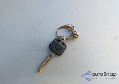 2002 Chevrolet Prizm z USA, uszkodzony, nr VIN 1Y1SK52892Z425407